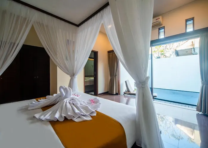 Demi Villa *